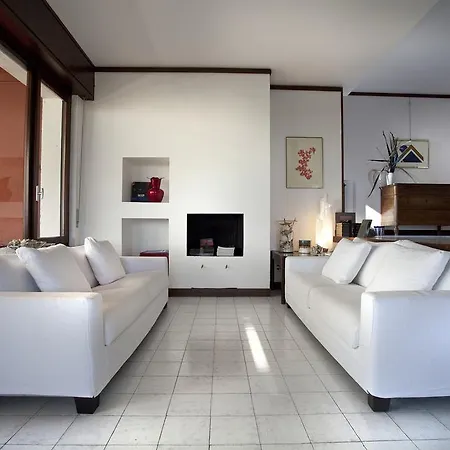 Settanta Villa *